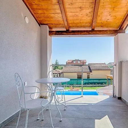 Family-villa Captains House, Schoener Grosser Pool Und Riesiger Garten וילה פאז'אנה